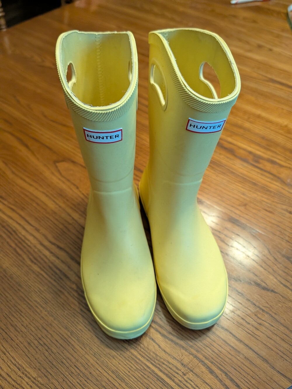 Hunter for Target Limited Edition Kids Yellow Pull On Rain Boots Size 5 Good